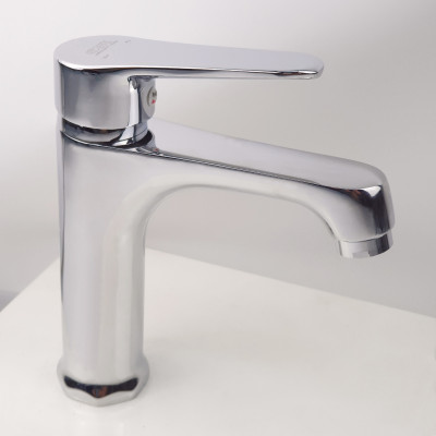 Vòi Lavabo nóng lạnh Đồng mạ Chrome Eurolife EL-7002 (Trắng bạc)