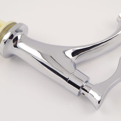 Vòi lavabo lạnh Eurolife EL-115 (Trắng bạc)