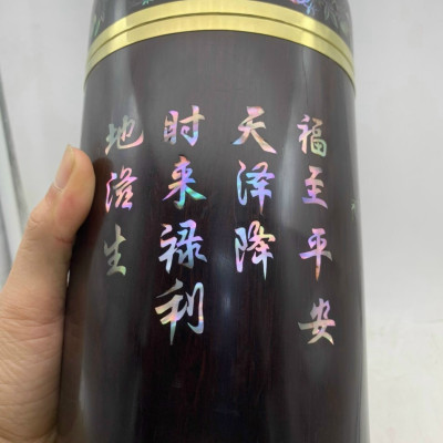 Hộp đựng trà ,chè bằng gỗ trắc đỏ đen kết hợp với khảm óc đỏ siêu víp kt 21×11.5cm