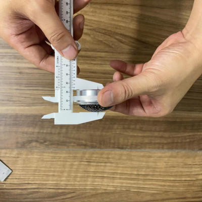 Lưới loa, khung bảo vệ loa gồm vành nhôm bạc và lưới sắt màu đen nhiều kích cỡ từ Hà Nội