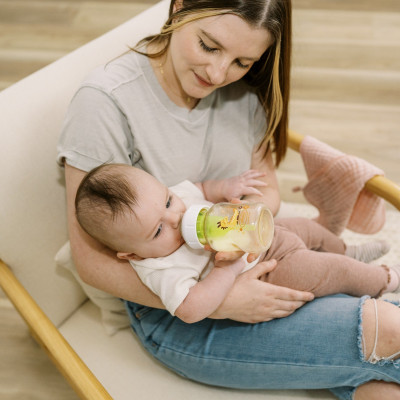 [ WB51023-INTLX ] Bình sữa tùy chọn cổ rộng nhựa PPSU họa tiết hình con rồng - 150ml - Dr.Brown