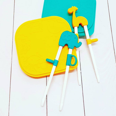 Đũa tập ăn cho bé Marcus & Marcus, từ 3 tuổi