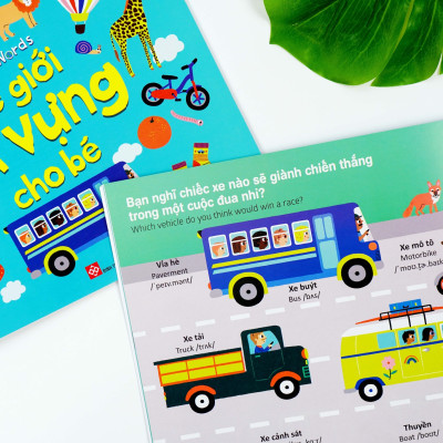 Sách-A world of words - Thế giới từ vựng cho bé nội dung phong phú bao trùm nhiều chủ đề hấp dẫn - Đinh Tị Books