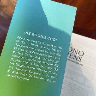 PHONO SAPIENS – Loài người mới sinh ra từ điện thoại thông minh –