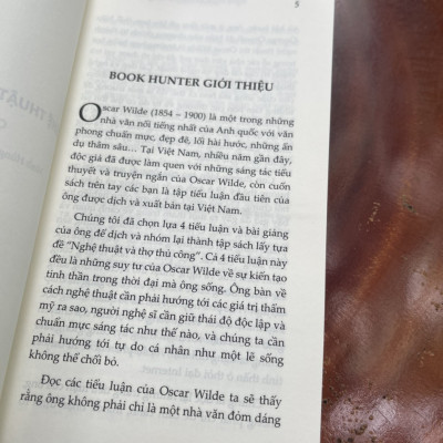 NGHỆ THUẬT VÀ THỢ THỦ CÔNG