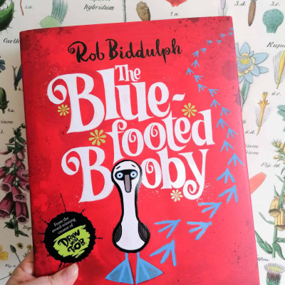 Truyện đọc thiếu nhi  tiếng Anh: THE BLUE-FOOTED BOOBY