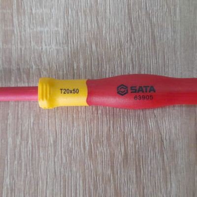 Tua vít nhỏ chính xác T20 * 50mm cách điện 1000V VDE SATA 63905