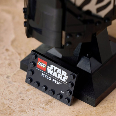 Đồ Chơi Lắp Ráp Mũ Giáp Kylo Ren LEGO STAR WARS 75415 (529 chi tiết)