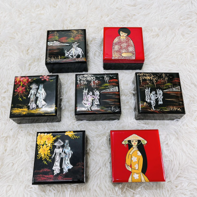 Loại 1-Hộp Đựng Đồ Trang Sức Bằng Gỗ Sơn Mài 10x10 cm Cẩn Ốc, Trứng Lót Vải Nhung Đỏ Sang Trọng