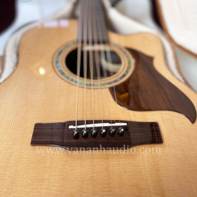 Đàn Guitar Acoustic Custom CL2022 của anh Lê Dũng Sĩ (Khảm trai chữ ký cần đàn)