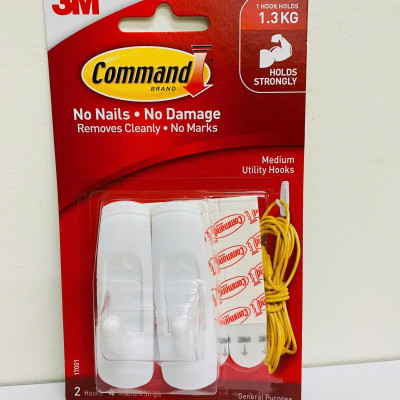 Móc dán tường kiểu vuông 3M COMMAND 17001ANZ, 1.3 kg, 2 cái/vỉ