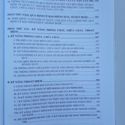 KỸ NĂNG PHÒNG CHÁY CHỮA CHÁY THOÁT HIỂM - QUY ĐỊNH PHÁP LUẬT VỀ PHÒNG CHÁY CHỮA CHÁY CỨU NẠN CỨU HỘ TRONG CƠ QUAN, ĐƠN VỊ HÀNH CHÍNH SỰ NGHIỆP, DOANH NGHIỆP VÀ HỘ GIA ĐÌNH