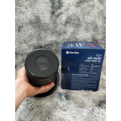 Đèn Bắt Muỗi Rạng Đông, Công Suất 5W, Bắt Muỗi Bằng Quạt Hút, Không Mùi, Không Tiếng Ồn - Hàng chính hãng