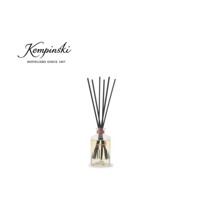 Que mây tán hương khách sạn 5* Kempinsky Hotel