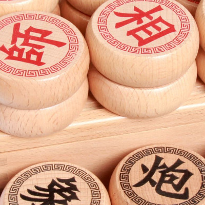 Cờ tướng bằng gỗ tự nhiên - 40 x 35 cm - Quân đường kính 3,9cm - Chính hãng dododios