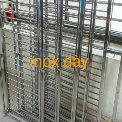 kệ để đồ nhà bếp inox dày kt c 130. d104 .s40 