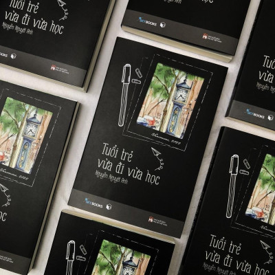 Sách Tuổi Trẻ Vừa Đi Vừa Học - Bản Quyền