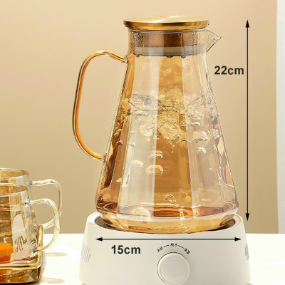 BỘ BÌNH ĐỰNG NƯỚC UỐNG THỦY TINH KÈM 6 CỐC VÀNG SỌC VÀ GIÁ ÚP CỐC - VD106