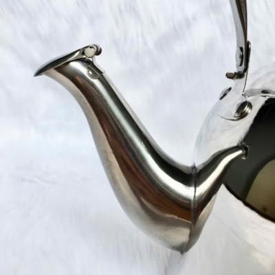 Ấm đun nước inox 304 5L, hàng thái lan, dùng cho mọi loại bếp.