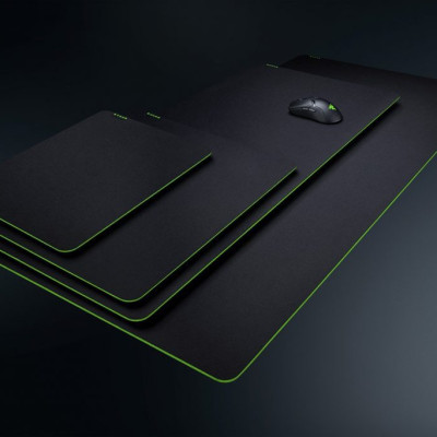 Miếng lót Chuột Razer Gigantus V2 [Mới, hàng chính hãng]