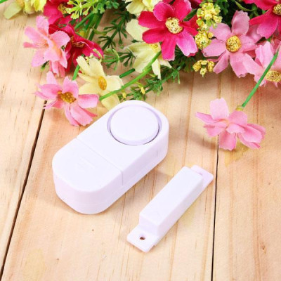 Thiết Bị Báo Động Gắn Cửa Nhà