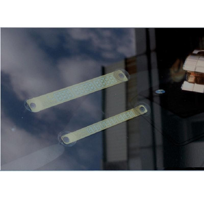 Thanh ghi số điện thoại trên kính ô tô có dạ quang