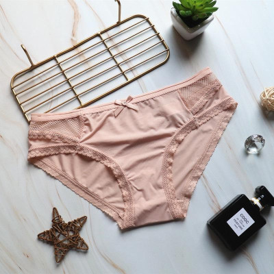 Quần Lót Băng Lụa Phối Ren Siêu Mềm Mát Lạnh Cạp Thấp Phong Cách Châu Âu WL84