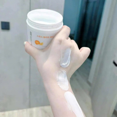 Kem Dưỡng Trắng Da Body Narci Natural Smooth White Body 200g hạn 2027