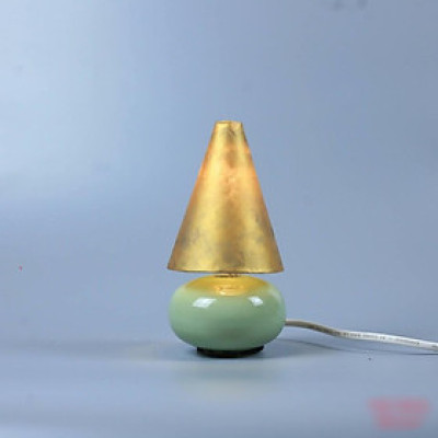 Đèn bàn cây thông cổ tích, hiệu ứng tán cây khi sáng đèn