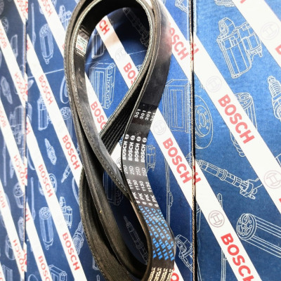 Dây Curoa Bosch Cho Audi A6 2.0 (2016-2018) A4 2.0 (2017-2020) Q3 Q5 2.0 (2018-2021)