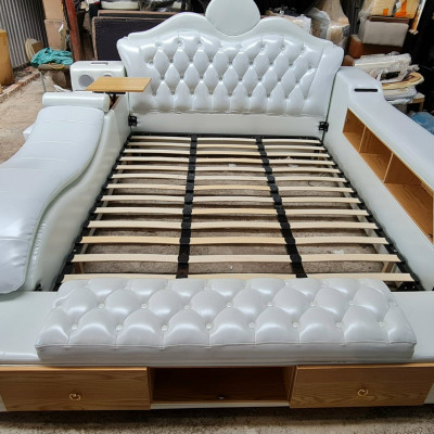 Giường ngủ Juno Sofa cao cấp có thành massage Kt 1m6 x 2m hoặc 1m8 x 2m