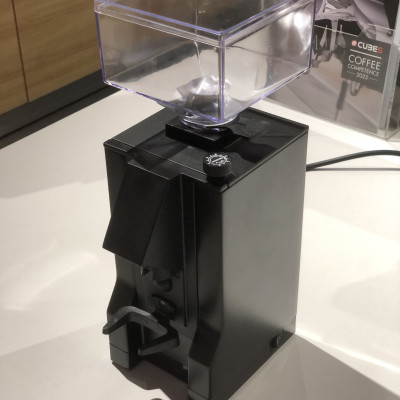 Máy xay cà phê Eureka Mignon Manuale 50 15BL - Hàng nhập khẩu từ Ý