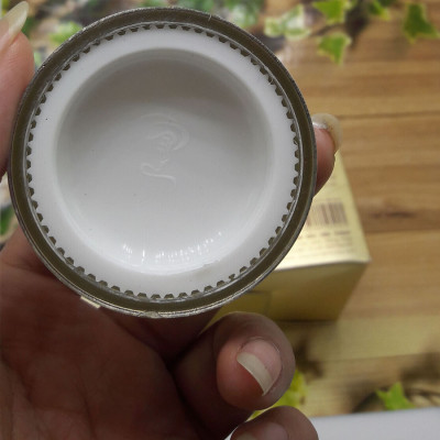 Kem Dưỡng Trắng Da Giữ Ẩm Chống Nắng Sắc Tiên Today