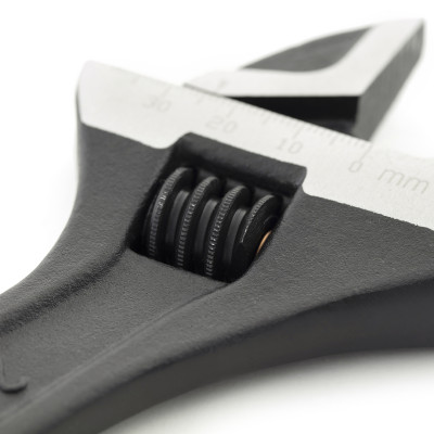 Mỏ lết đen mở ngàm 262mm Sata 47124