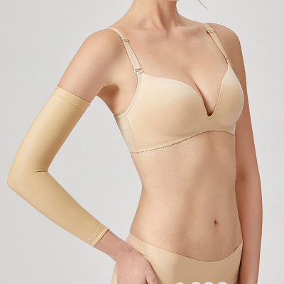 Gen nịt bắp tay sau hút mỡ