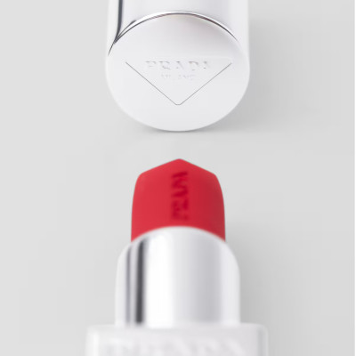 Son màu Prada Monochrome Buildable Weightless Lipcolor R129_LACCA 3.8gr