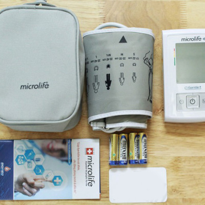 Máy Đo Huyết Áp Bắp Tay Microlife A3 Basic