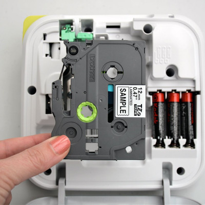 Máy In Tem Nhãn Brother PT-D210 - Hàng Chính Hãng