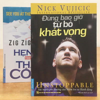 Combo 2 Cuốn Sách Kỹ Năng Sống :  Đừng Bao Giờ Từ Bỏ Khát Vọng + Hẹn Bạn Trên Đỉnh Thành Công - First News