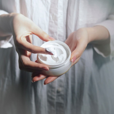 Kem Ủ Trắng Da Toàn Thân White Conc (70 G)