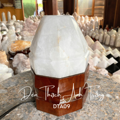 Đèn Thạch Anh Trắng NHASAN DTA09 Bí Mật Thư Giãn và Chữa Lành Trong Thiền Định - 3.25kg (KT: 20 x 13 (cm))