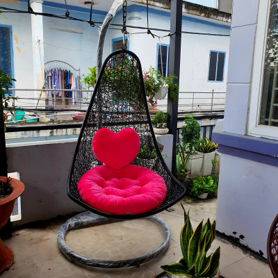 Bộ bàn ghế sân vườn + xích đu NAVICOM - Nệm  vải nhung hồng