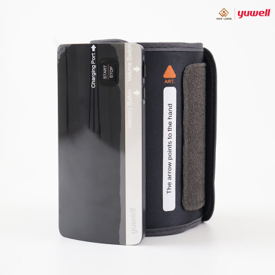 Máy đo huyết áp điện tử bắp tay Yuwell YE630CR