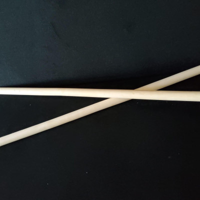 Gậy ARNIS Võ Thuật - Gỗ Bạch Lạp - CẤP BẬC VÕ SƯ CHUYÊN NGHIỆP - Đường Kính 3.2cm x (66cm x 80cm)