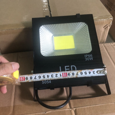 Đèn Pha Led 30W Cao Cấp Ngoài Trời COB Chiếu Sáng Công Trình, Bảng Hiệu, Sân Vườn..