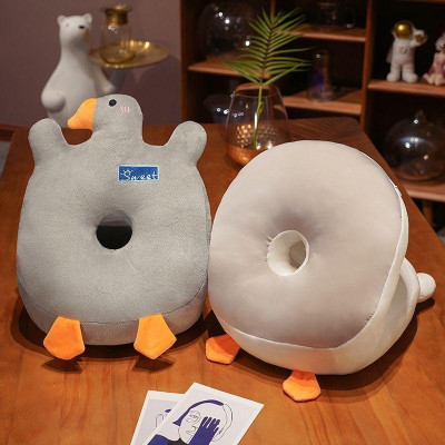 Gối ngủ văn phòng hình con vịt kích thước 33*24*12cm