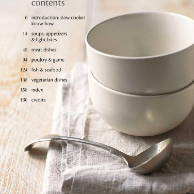 Sách - The Slow Cooker Cookbook - Affordable and convenient meals f by Unknown (US edition, Hardcover Paper over boards)