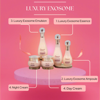 Tinh chất nước thần tái tạo Luxury Exosome Essence 100ml, phiên bản nâng cấp từ Nước hoa hồng hỗ trợ mờ nám Puderma White Jade Toner 100 ml: chống lại sự lão hóa da, giảm sự hình thành các nếp nhăn.