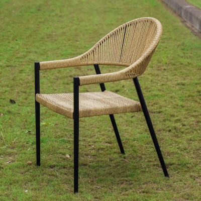 Ghế nhựa sân vường giả mây đan