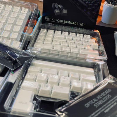 Bộ Keycap Razer PBT Upgrade Set_Mới, hàng chính hãng
